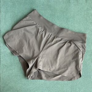 Uniqlo Women's Athletic Shorts - Gray